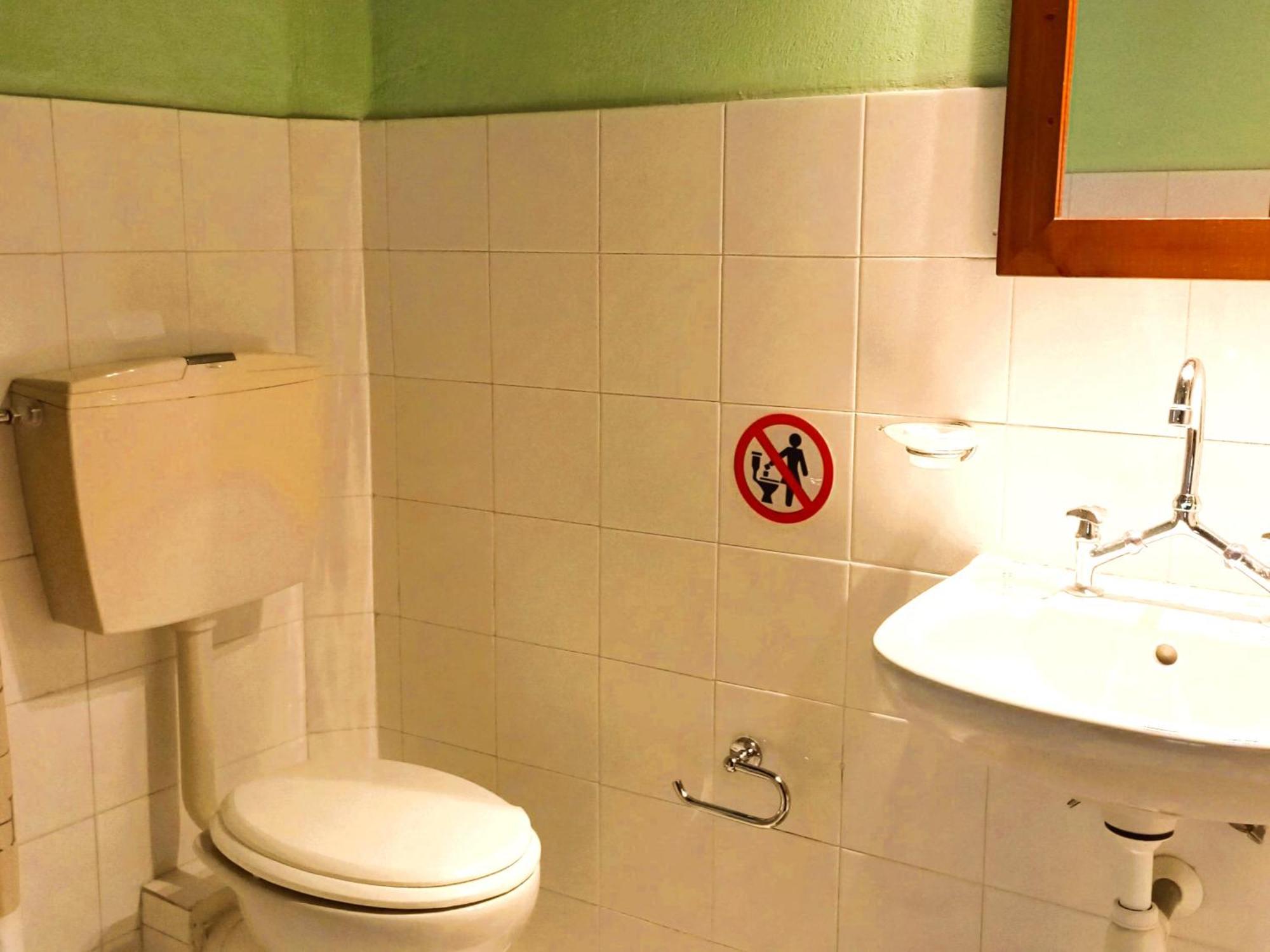 Xenonas Achnoulas Ano Pedina Ruang foto